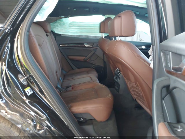 WA1BNAFY4J2189443 Audi Q5 2.0t Premium