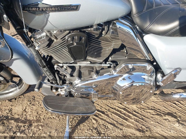 2023 HARLEY-DAVIDSON FLTRX 1HD1KHC16PB615540 Photo 8