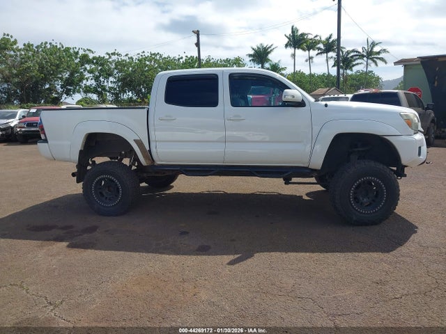 Toyota Tacoma Base V6/trd Pro 2015 5TFLU4EN2FX110786 Image 13