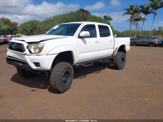 Toyota Tacoma Base V6/trd Pro 2015 5TFLU4EN2FX110786 Image 2