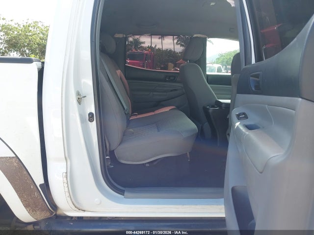 Toyota Tacoma Base V6/trd Pro 2015 5TFLU4EN2FX110786 Image 8