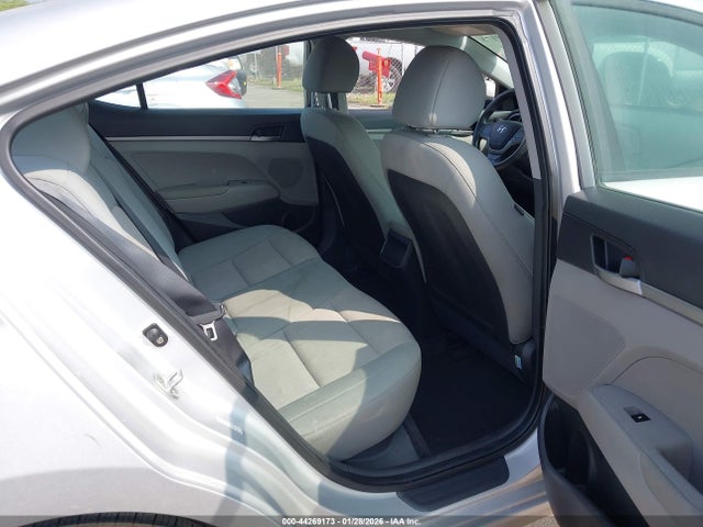 2017 HYUNDAI ELANTRA KMHD74LF0HU120966 Photo 7