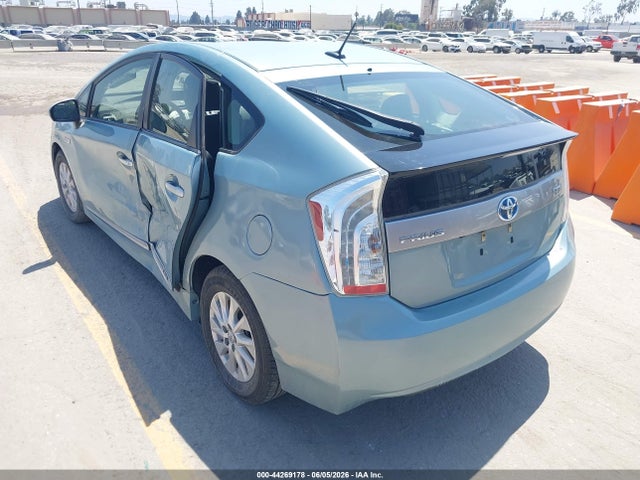 44269178 :رقم المزاد ، JTDKN3DP9F3067030 vin ، 2015 Toyota Prius Plug-in مزاد بيع