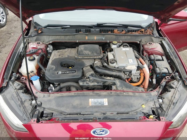 3FA6P0LUXJR205515 Ford Fusion Hybrid Se