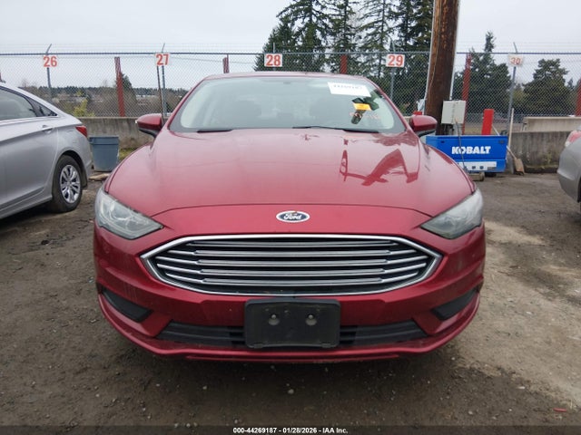3FA6P0LUXJR205515 Ford Fusion Hybrid Se