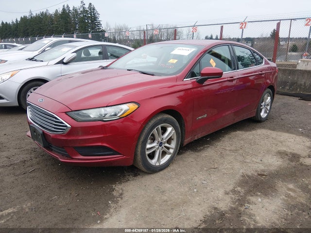3FA6P0LUXJR205515 Ford Fusion Hybrid Se
