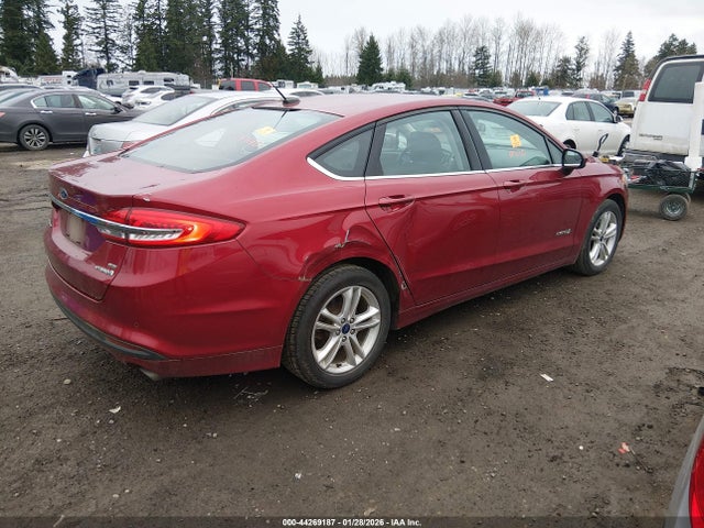3FA6P0LUXJR205515 Ford Fusion Hybrid Se