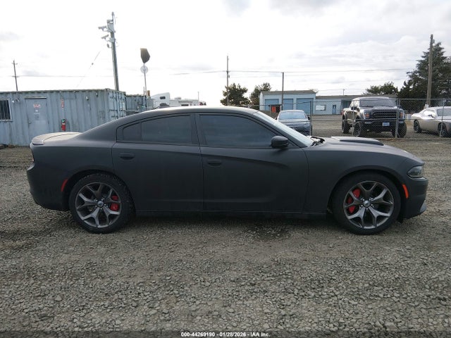 2C3CDXHG5HH576383 Dodge Charger Sxt Rwd