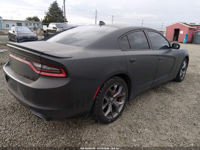 2C3CDXHG5HH576383 Dodge Charger Sxt Rwd