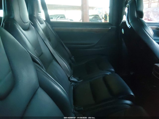 2016 TESLA MODEL X 5YJXCAE47GF029465 Photo 7
