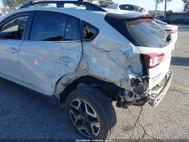 JF2GTANC3K8232189 Subaru Crosstrek 2.0i Limited