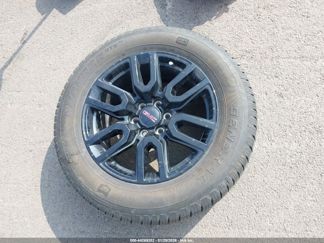 1GTRUAEK7PZ294062 GMC Sierra 1500 4wd Standard Box Pro