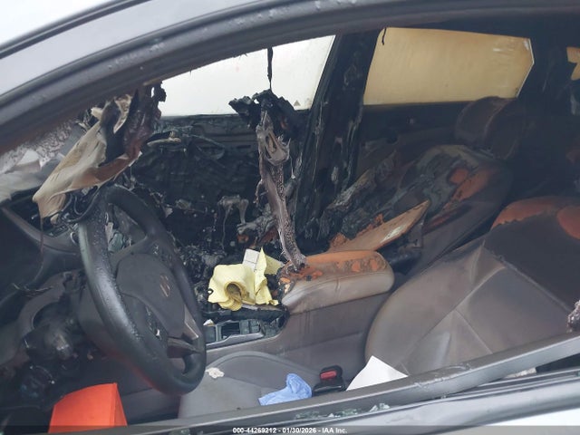KM8J23A41JU761286 Hyundai TUCSON SE