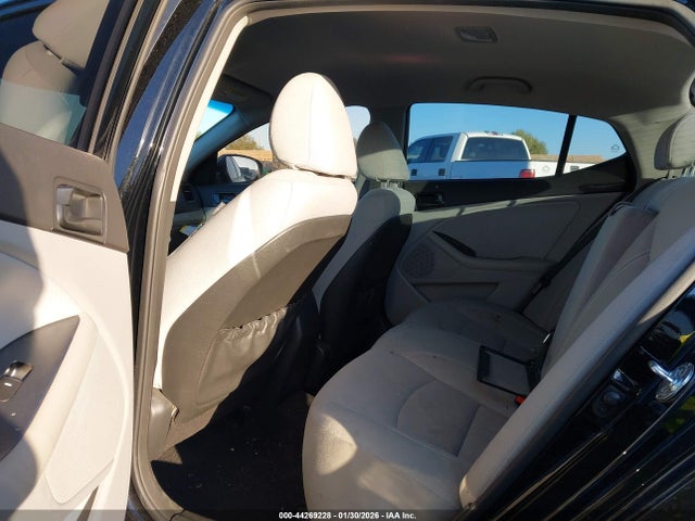 5XXGM4A7XFG502060 KIA Optima Lx