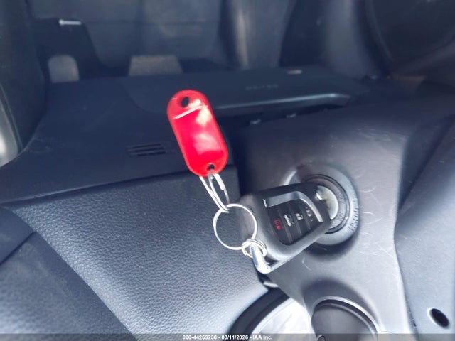 Toyota Corolla Hybrid Le 2025 JTDBCMFE1S3075320 Image 17