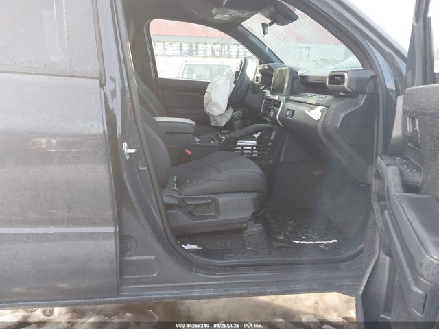 Toyota Tacoma Sr 2025 3TYLD5KN6ST018109 Image 5