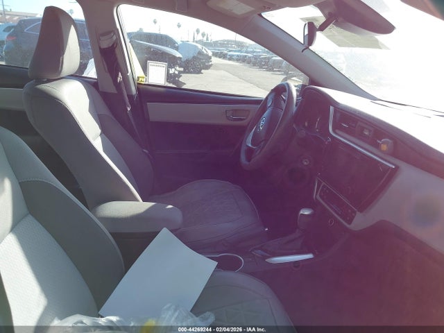 Toyota COROLLA LE 2018 5YFBURHE6JP776349 Image 5