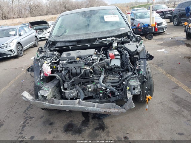 2T3H1RFV8RC278579 Toyota RAV4 LE