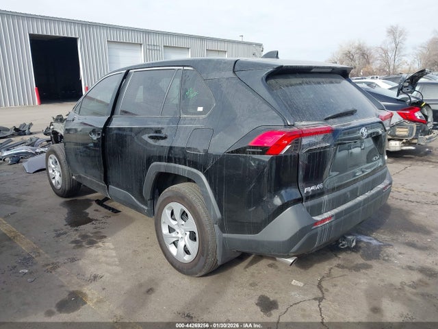 2T3H1RFV8RC278579 Toyota RAV4 LE