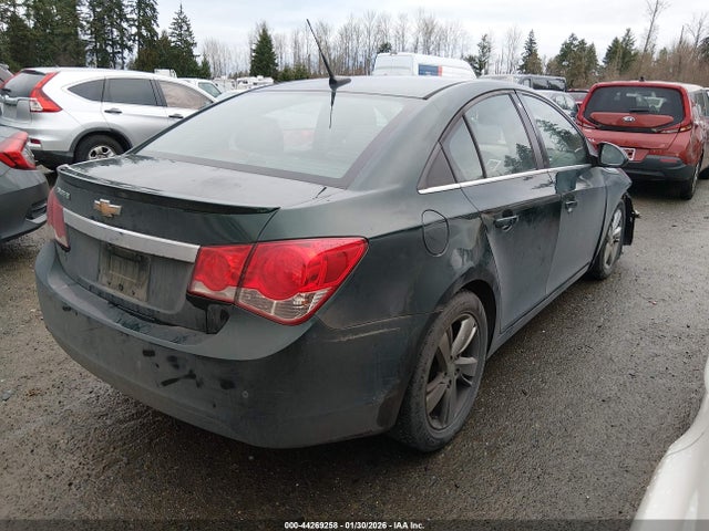 1G1P75SZ2E7169270 Chevrolet Cruze Diesel