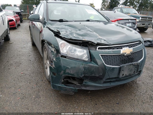 1G1P75SZ2E7169270 Chevrolet Cruze Diesel