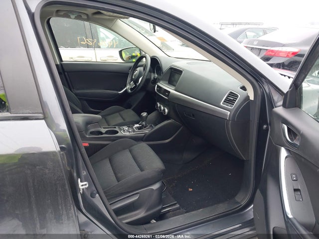 44269261 :رقم المزاد ، JM3KE4CY0G0806652 vin ، 2016 Mazda Cx-5 Touring مزاد بيع