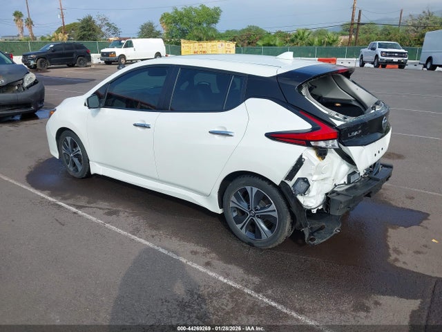 2020 NISSAN LEAF 1N4AZ1CP6LC302510 Photo 2