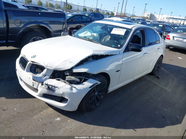 44269275 :رقم المزاد ، WBAPH7C55BE678897 vin ، 2011 Bmw 328i مزاد بيع