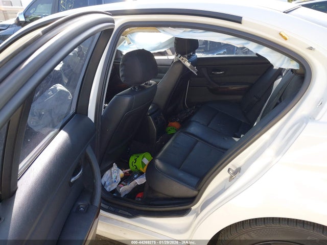 44269275 :رقم المزاد ، WBAPH7C55BE678897 vin ، 2011 Bmw 328i مزاد بيع