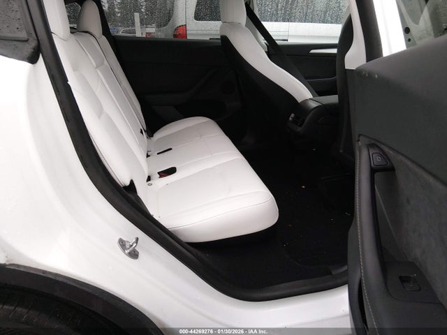 2022 TESLA MODEL Y 7SAYGDEE1NF560261 Photo 7