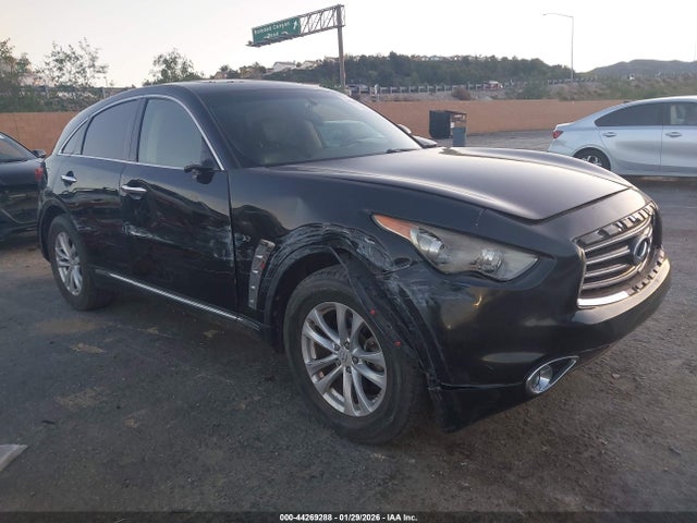 2016 INFINITI QX70 JN8CS1MU4GM670250