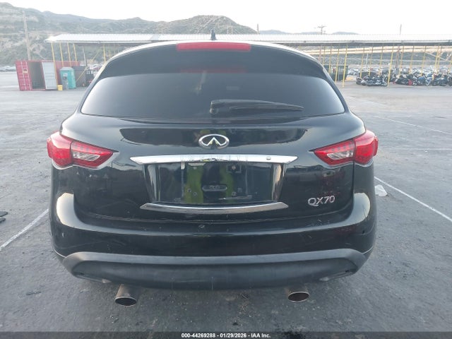 JN8CS1MU4GM670250 Infiniti QX70