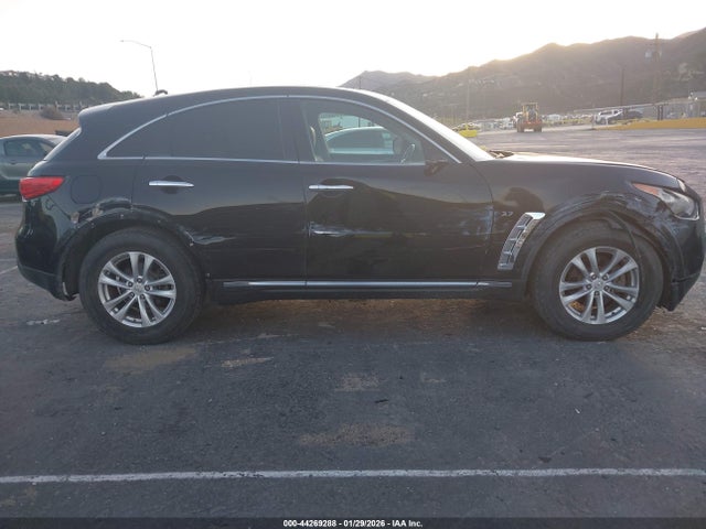 2016 INFINITI QX70 JN8CS1MU4GM670250 Photo 5