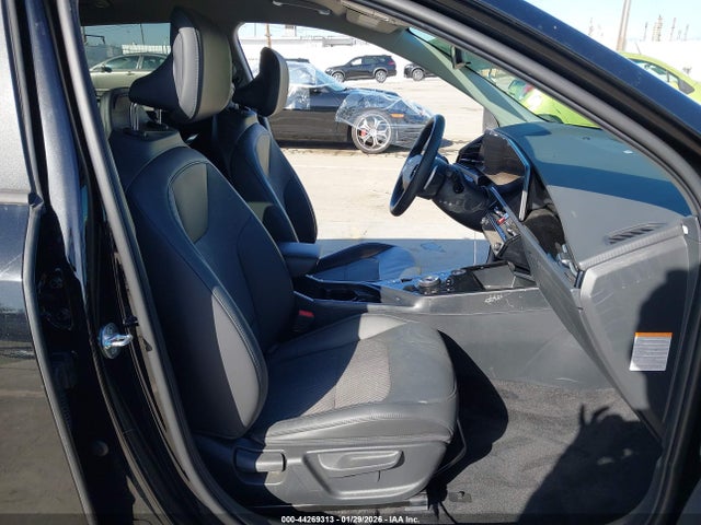 KNDCR3L14R5102314 KIA Niro Ev Wind