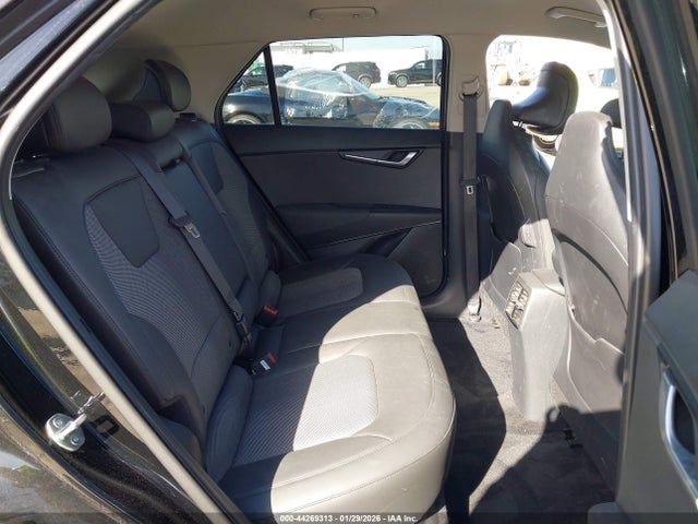 KNDCR3L14R5102314 KIA Niro Ev Wind