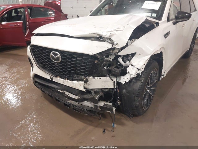 2025 Mazda Cx-70 3.3 Turbo S Premium Plus მანქანა იყიდება აუქციონზე, vin: JM3KJEHCXS1102962, აუქციონის ნომერი: 44269333