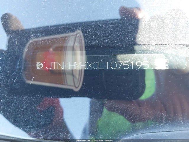 JTNKHMBX0L1075195 Toyota C-HR XLE