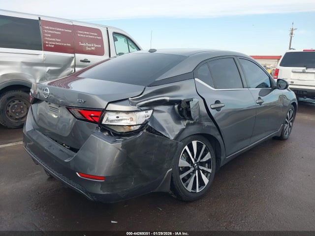 3N1AB8CV0MY329994 Nissan Sentra Sv Xtronic Cvt