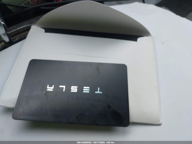2024 TESLA MODEL 3 5YJ3E1EB5RF787542 Photo 10