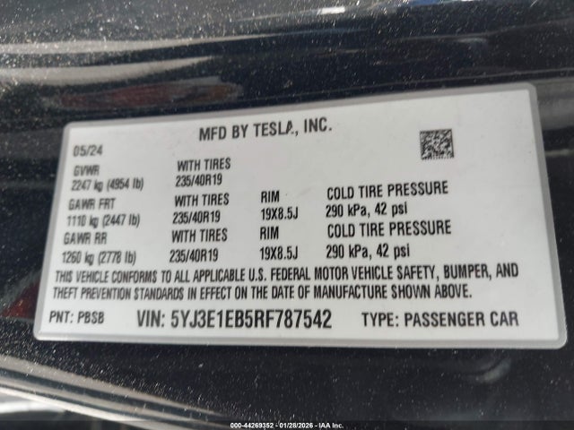 2024 TESLA MODEL 3 5YJ3E1EB5RF787542 Photo 8
