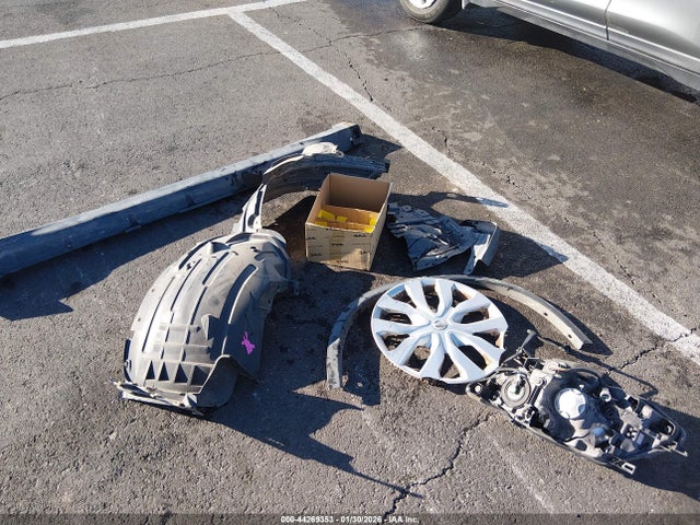 Nissan ROGUE S 2015 KNMAT2MT5FP587887 Image 12