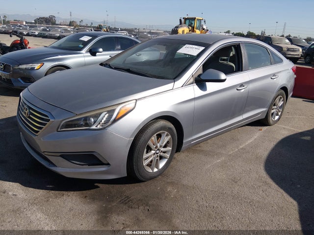 2017 HYUNDAI SONATA 5NPE24AF1HH582831 Photo 1