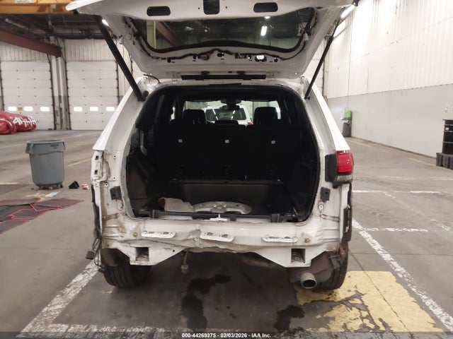 1C4RJFAGXJC257394 Jeep Grand Cherokee Altitude 4x4