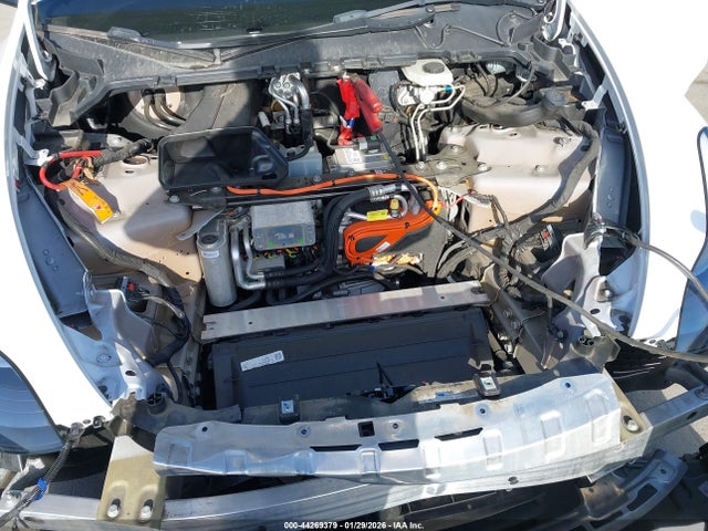 2023 TESLA MODEL Y 7SAYGDEE3PF666150 Photo 9