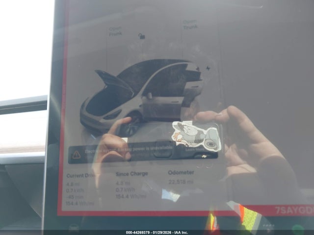 2023 TESLA MODEL Y 7SAYGDEE3PF666150 Photo 6