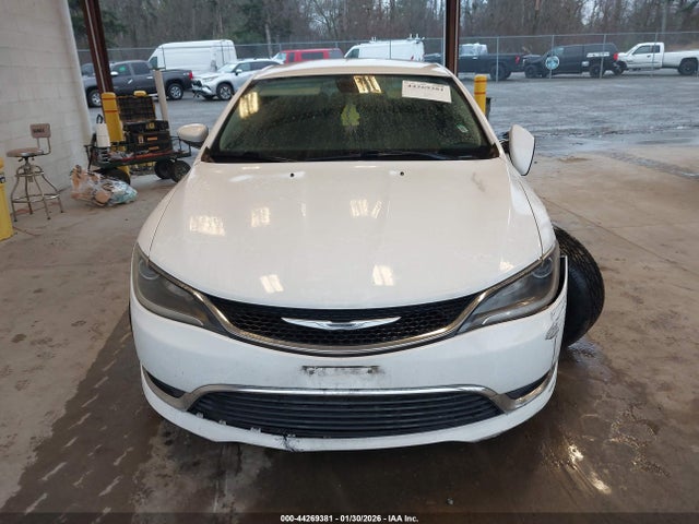 Chrysler 200 Limited 2015 1C3CCCAB2FN631564 Image 12