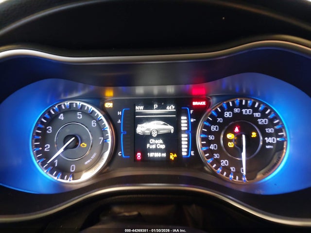 Chrysler 200 Limited 2015 1C3CCCAB2FN631564 Image 7