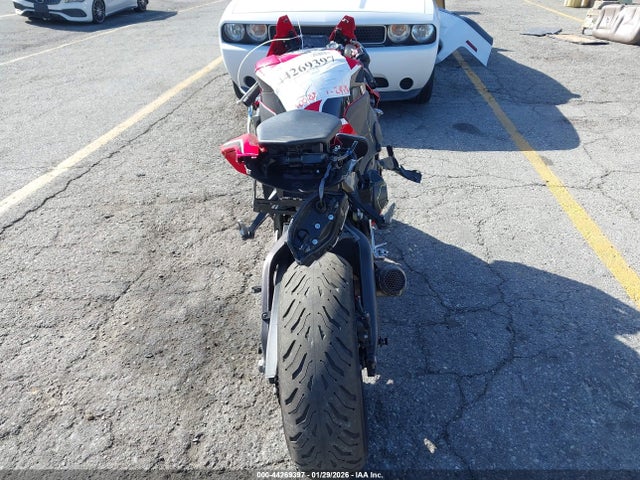 JH2SC7715JK100969 Honda CBR1000 RR
