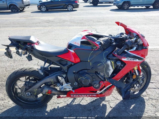JH2SC7715JK100969 Honda CBR1000 RR