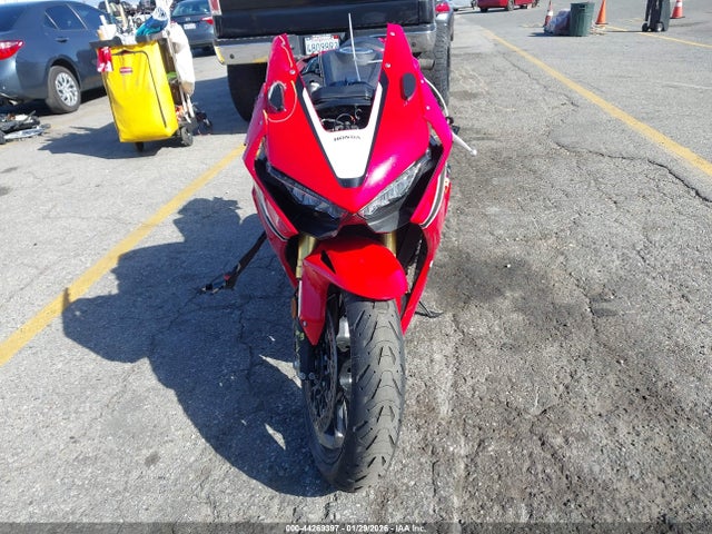 JH2SC7715JK100969 Honda CBR1000 RR